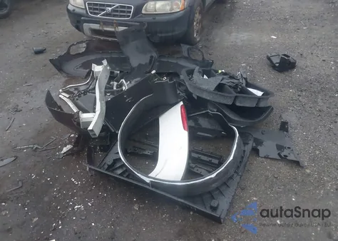 2016 Jeep Cherokee Limited z USA, uszkodzony, nr VIN 1C4PJMDB9GW357098